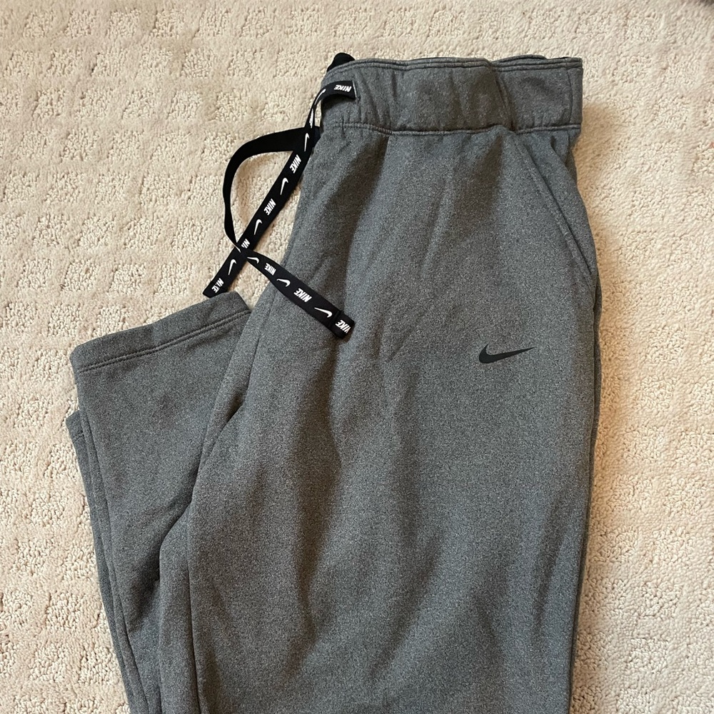Nike unisex sweat pants